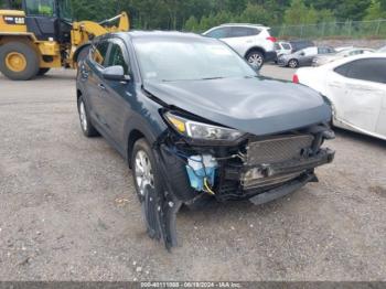  Salvage Hyundai TUCSON