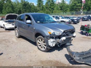  Salvage Mitsubishi Outlander