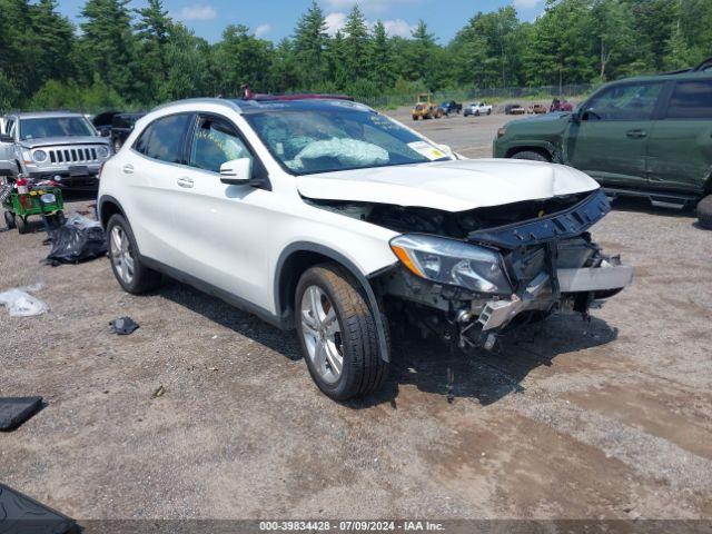  Salvage Mercedes-Benz GLA