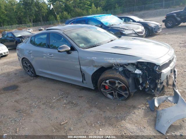  Salvage Kia Stinger