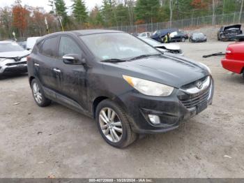  Salvage Hyundai TUCSON