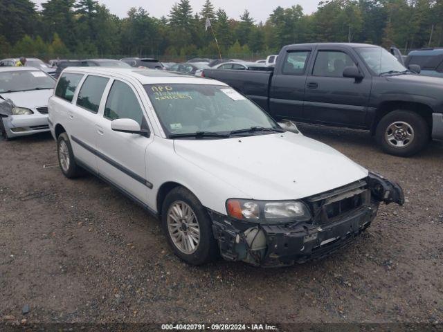  Salvage Volvo V70