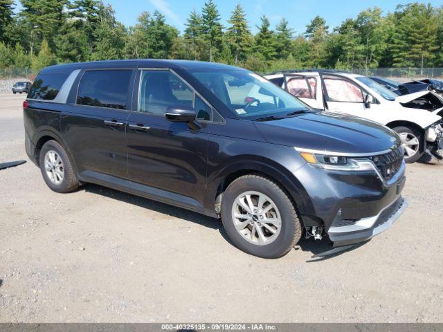  Salvage Kia Carnival