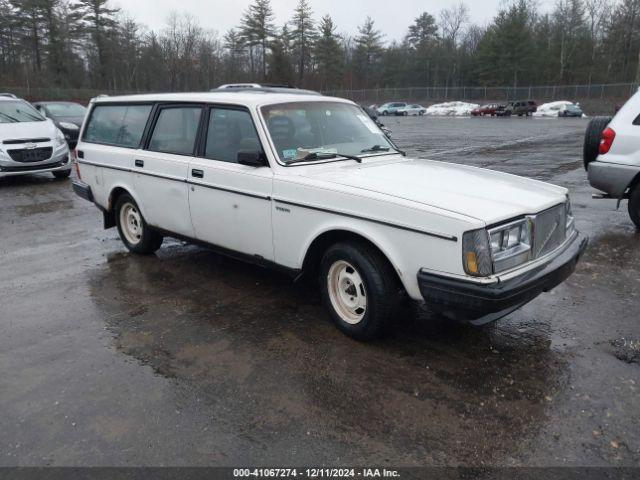  Salvage Volvo 245