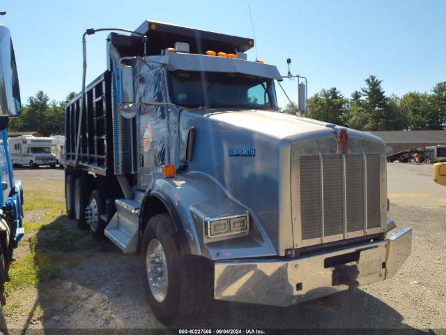  Salvage Kenworth Construction