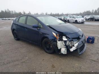  Salvage Toyota Prius