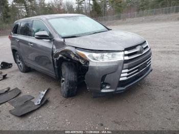  Salvage Toyota Highlander