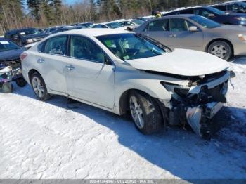  Salvage Nissan Altima