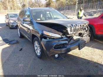  Salvage Jeep Cherokee