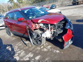  Salvage Nissan Kicks