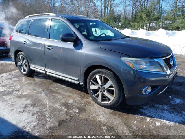  Salvage Nissan Pathfinder