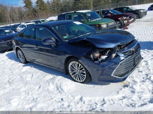  Salvage Toyota Avalon