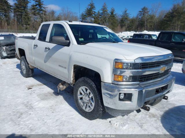  Salvage Chevrolet Silverado 2500