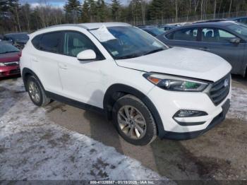  Salvage Hyundai TUCSON