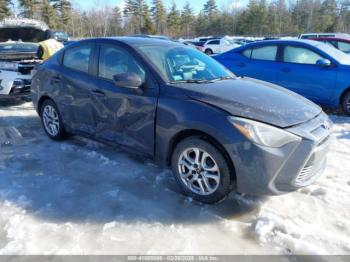  Salvage Toyota Yaris