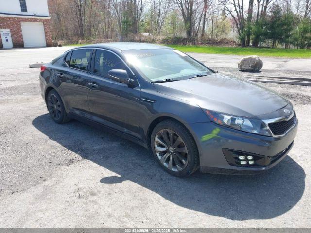  Salvage Kia Optima