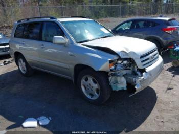  Salvage Toyota Highlander