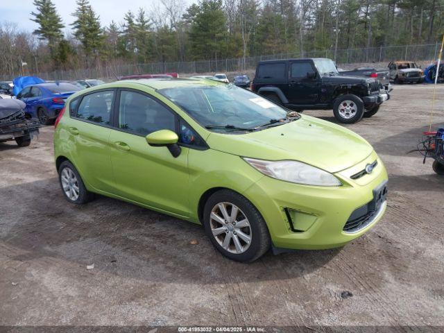  Salvage Ford Fiesta