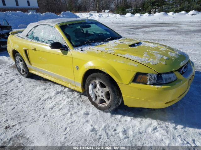  Salvage Ford Mustang