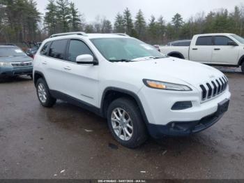  Salvage Jeep Cherokee