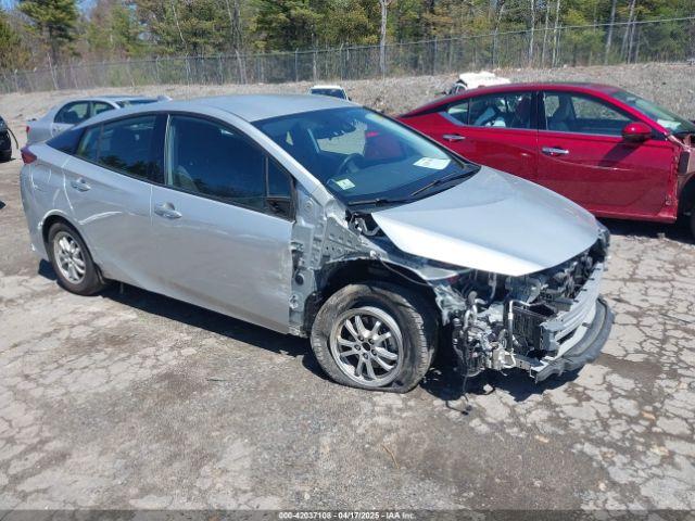  Salvage Toyota Prius Prime