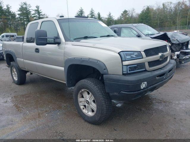  Salvage Chevrolet Silverado 1500