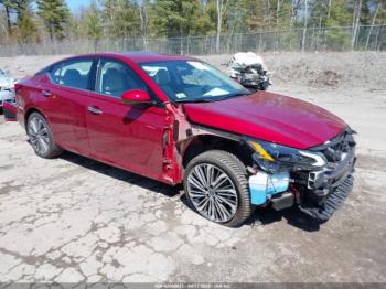  Salvage Nissan Altima