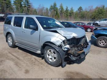  Salvage Nissan Pathfinder