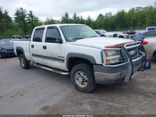  Salvage Chevrolet Silverado 2500