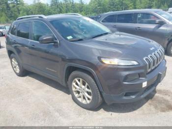  Salvage Jeep Cherokee