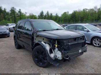  Salvage Ford Explorer