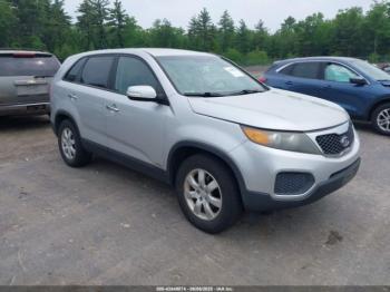  Salvage Kia Sorento