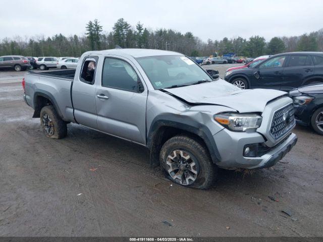  Salvage Toyota Tacoma