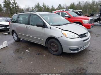  Salvage Toyota Sienna