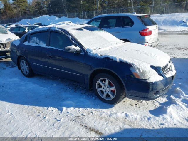  Salvage Nissan Altima
