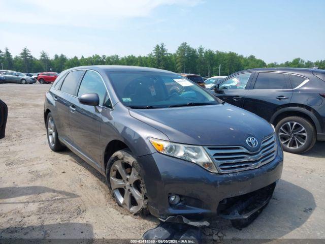  Salvage Toyota Venza