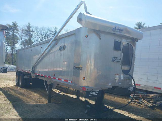  Salvage East Manufacturing Dump Trailer