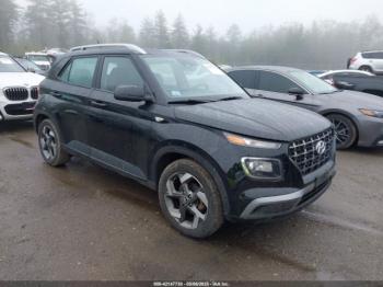 Salvage Hyundai VENUE