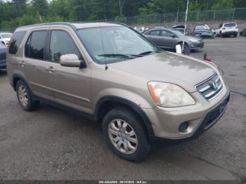  Salvage Honda CR-V