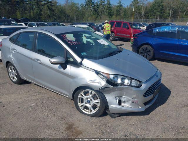  Salvage Ford Fiesta