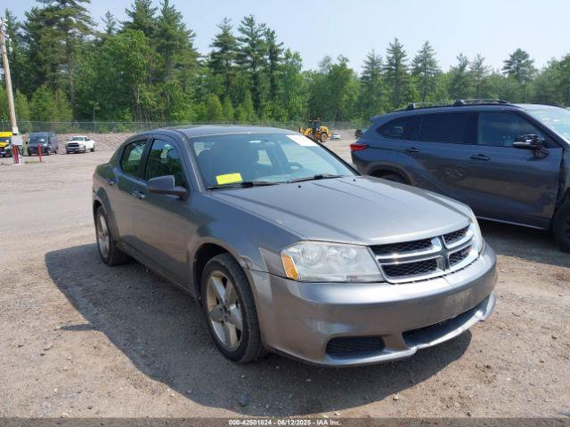  Salvage Dodge Avenger
