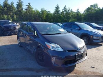  Salvage Toyota Prius