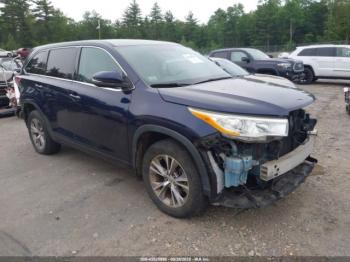  Salvage Toyota Highlander