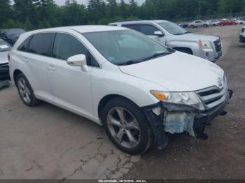  Salvage Toyota Venza