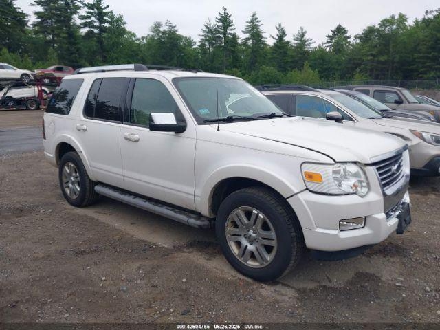  Salvage Ford Explorer