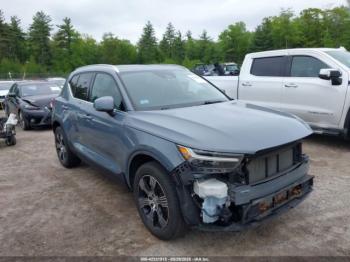  Salvage Volvo XC40