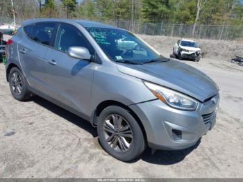  Salvage Hyundai TUCSON