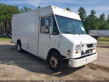  Salvage Freightliner Chassis