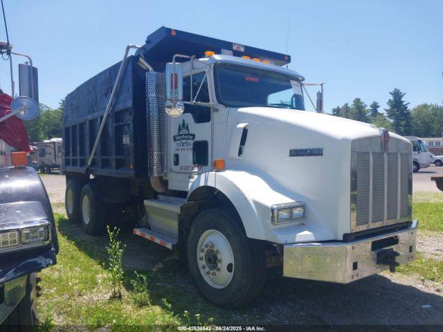  Salvage Kenworth Construction