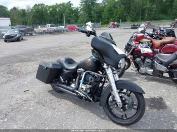 Salvage Harley-Davidson Flhx